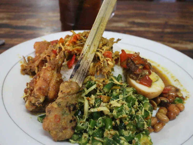 Nasi campur Balinese chicken rice meal